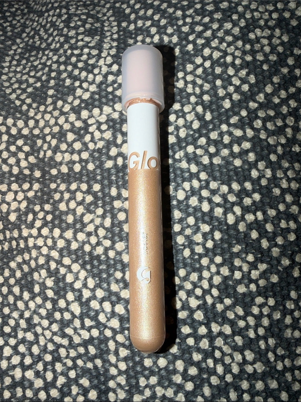 Glossier Lidstar in Moon
